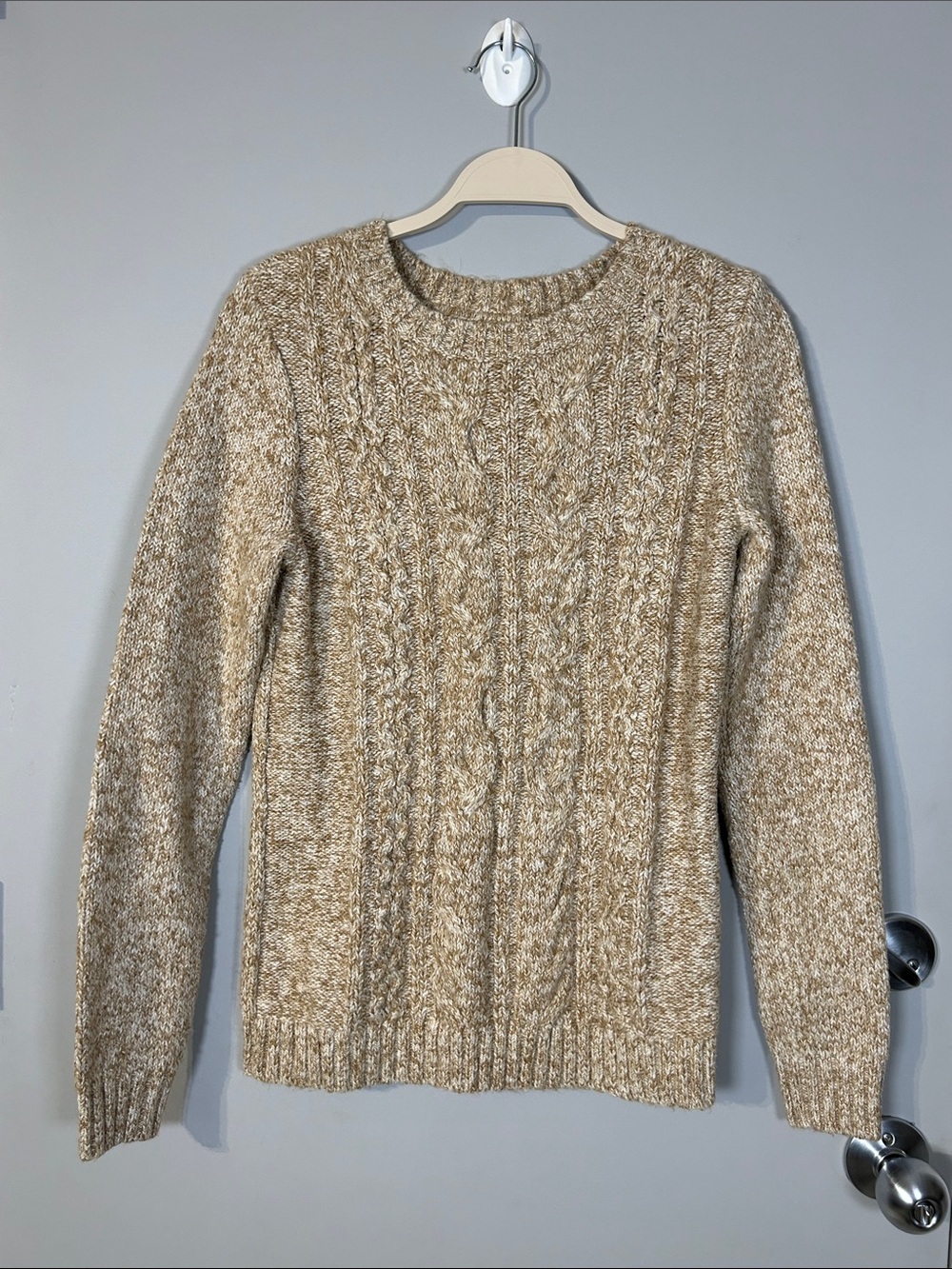Tommy Hilfiger Woman's Beige Cable Knit Crewneck Fisherman Sweater, East coast